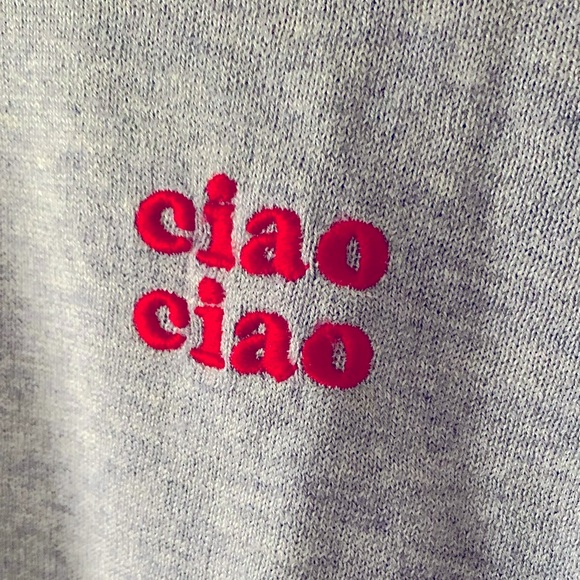 🩶 BR Ciao Ciao Grey Sweater, size M - Picture 5 of 5
